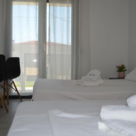 Erika Boutique Apartments Никити Екстериор снимка